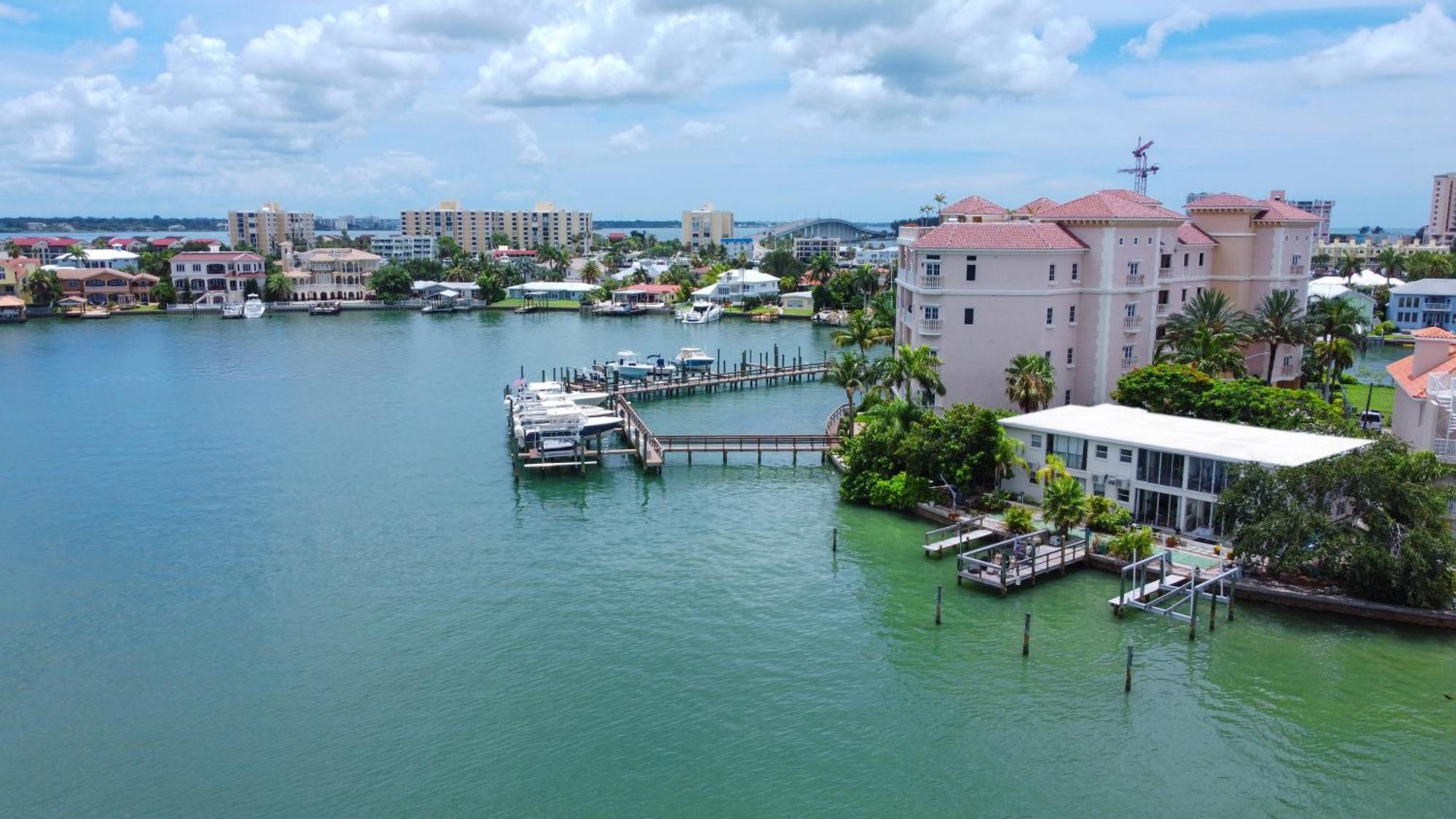 Bay Watch #1 - Weekly Beach Rental Clearwater Beach Exterior photo